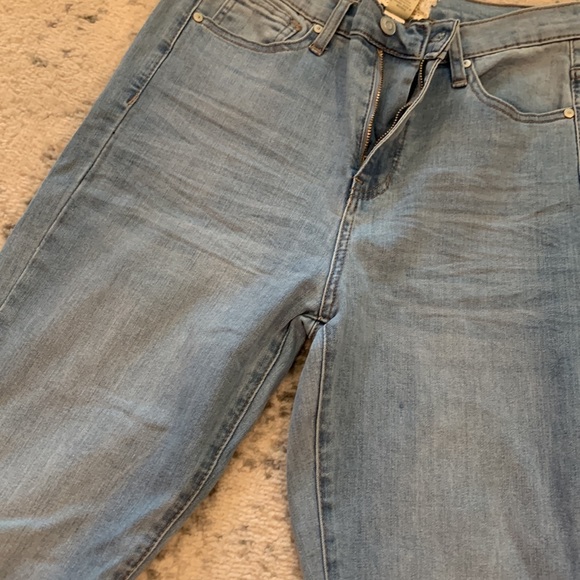 Altar’d State Bell Bottom Flower Light Wash Jeans High Rise 29 - Picture 7 of 7